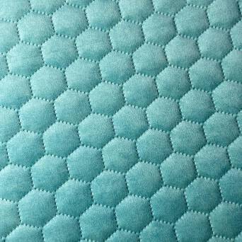 Tissu velours ras piqué à motif rayons de miel couleur vert